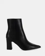 KALEYN BLACK Ankle Boots