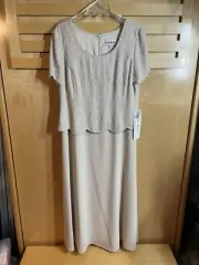 Karen Miller double Layer Maxi Dress Women’s Size 14 Pearl Beige Beaded Sequined