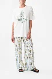 OVERSIZED BAND TEE VENUS ON A VESPA