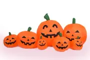 2.3m Pumpkin Family Halloween Inflatable With LED Lights Outdoor Display