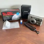 Bell + Howell PZ-2000 35mm Film Camera + Case BUNDLE NIB Fresh battery tested