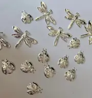 CraftbuddyUS 15pcs Decorative Metal Filigree Dragonfly/Bumble Bee Stickon Topper