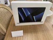 Apple MacBook Pro 14" (512GB SSD, Apple M2 Pro, 3.40 GHz, 16GB) Laptop - NEW