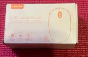 Seenda Wireless Mouse, 2.4G Noiseless Mouse, white & silver, plug & play