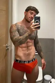 [Y020] Male Model Showing Off Body To Viewer Fine Art Hunky Physique