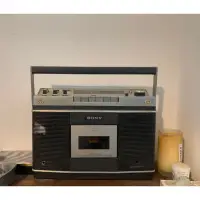 在飛比找蝦皮購物優惠-Sony古董手提卡帶收錄音機 擺飾古董