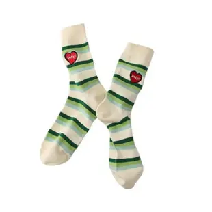 襪子女綠色系運動刺繡愛心襪子