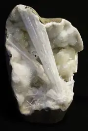 Scolecite, Natrolite Blow sperys W/ Stilbite bows in Geode natural formation