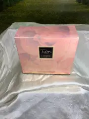 LANCOME TRESOR PERFUMED FOAMING BATH POWDER 300G