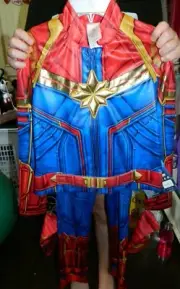 Disney Store New with Tags Captain Marvel Girls Costume Size 9/10 Look #2