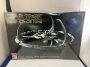 Star Trek Deep Space Nine Space Station Model AMT Ertl 8778 NOS 1994 Sealed