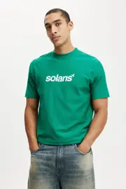 [Cotton On Men] Cotton On Men - Cropped Fit Graphic T-Shirt - Shock green/solaris text L SHOCK GREEN/SOLARIS TEXT