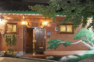 鵬壤韓國傳統屋酒店PungGyeong, Korea Traditional House