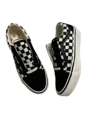 Vans Premium Old Skool Checkerboard Shoe in Black / White
