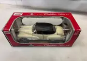 ANSON 1:18 SCALE 1947 CADILLAC SERIES 62 CONVERTIBLE DIE-CAST MODEL CAR