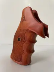 Wood Decorative Target Grips Compatible with Taurus Medium/Large Square