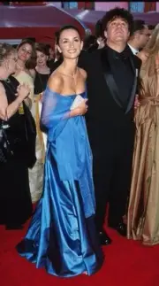 Penelope Cruz during 72nd Annual Academy Awards Arrival at the Shr- Old Photo