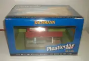 Bachmann HO Scale Platform and Freight Station.