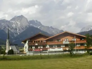 AlpenParks Hotel & Apartment Maria Alm