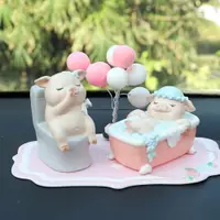 在飛比找ETMall東森購物網優惠-zakka創意小豬汽車裝飾桌面動物