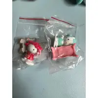 在飛比找蝦皮購物優惠-2個15元，健達奇趣蛋 健達出奇蛋 hello kitty 