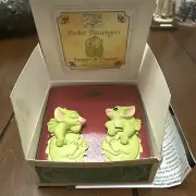 the whimsical world of pocket dragons "Pocket Passengers" (20216)
