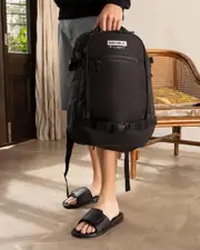 [Rip Curl] Rip Curl F-Light Posse 35L Icons Backpack in Midnight One Size Midnight