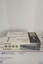 Toshiba SD-4900 DVD VIDEO/CD/DVD-Audio & VCD player ** FACTORY SEALED **