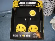 Joe Boxer Women's Smiley Face Slippers & Hat Gift Set, Size 6-7 New with box
