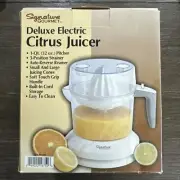 Signature Gourmet Electric Citrus Juicer Press Squeezer 1 Quart Pitcher