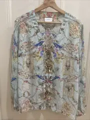 Camilla Peasant Blouse w. Lace Up Front - Versailles Sky BNWT 100% Silk Size XL
