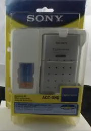 Sony Starter Kit for Cyber-Shot Cameras DSC-U10/U20/U30/50/U60 & more (ACC-UNQ)