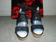 Fergalicious By Fergi Black Cork Wedge Krazy Shoes Size 7 New In Box
