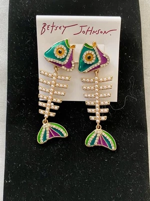 BETSEY JOHNSON RHINESTONE PEARL ENAMEL FISHBONE GOLD TONE DANGLE STUD EARRINGS