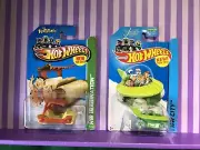 2 2013 Mattel Hot Wheels Flintstones Flintmobile & The Jetsons Capsule Cars