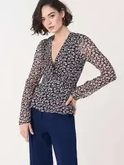 NWT DVF Eileen Crinkle Silk Chiffon Top Size 2