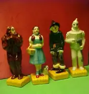 Wizard of Oz Turner Salt Shakers Dorothy, Toto, Tinman, Lion & Scarecrow