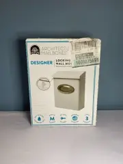 LOCKING WHITE WALL MOUNT MAILBOX
