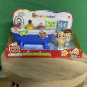 Cocomelon Musical Bathtime Playset Bath Squirters JJ and TomTom New