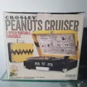 Crosley “Peanuts” CR8005A-PT Charlie Brown Cruiser 3-Speed Portable Turntable