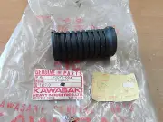 NOS OEM Kawasaki Rear Footrest Rubber 1972-84 H2 Mach IV S1 KZ400 H1 92076-024