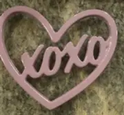 ENAMELED CAST IRON TRIVET HEART WITH XOXO Martha Stewart - LILAC ENAMEL