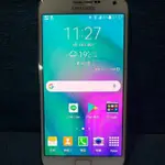 ［可議］三星 SAMAUNG GALAXY E7含盒。自換電池技術差背板裂。正常可用。送手機套