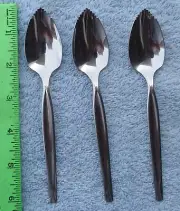 Wm. Rogers MFG. Co. stainless Grapefruit/Citrus spoons set of 3