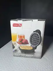Dash Mini Maker Waffle 4” Cooking Surface Non-Stick 350 Watts (Z65)