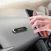 Black Magnetic Phone Holder Car Dashboard Mount Stand Bracket for Mobile Phones (for: Renault)