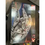 LEGO Star Wars Millennium Falcon 75257 Set 1353 Pieces Ages 9+