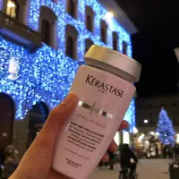 在飛比找蝦皮購物優惠-Kerastase 卡詩 飛梭 髮浴 去角質 頭皮 頭皮屑 