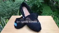 在飛比找Yahoo!奇摩拍賣優惠-☆╮LOVE TONES╭☆美國正品TOMS鞋『免運』Cro