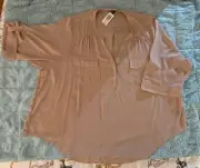 Torrid NWT Blouse Top Women’s 5 5X Harper Nude Solid Beautiful & Flowy